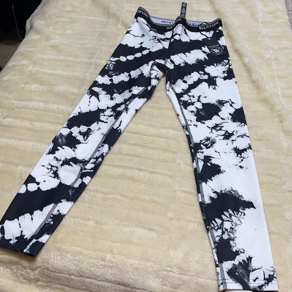 Wildfox tie dye leggings - Picture 8 of 9